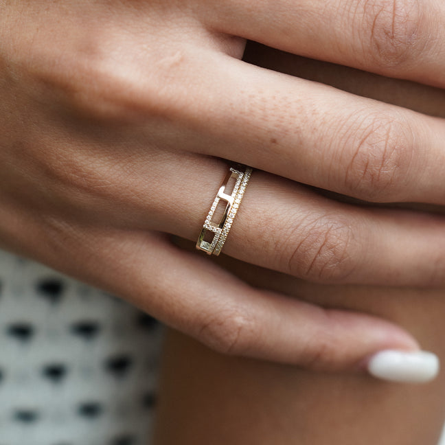 Ladder Stone Ring.