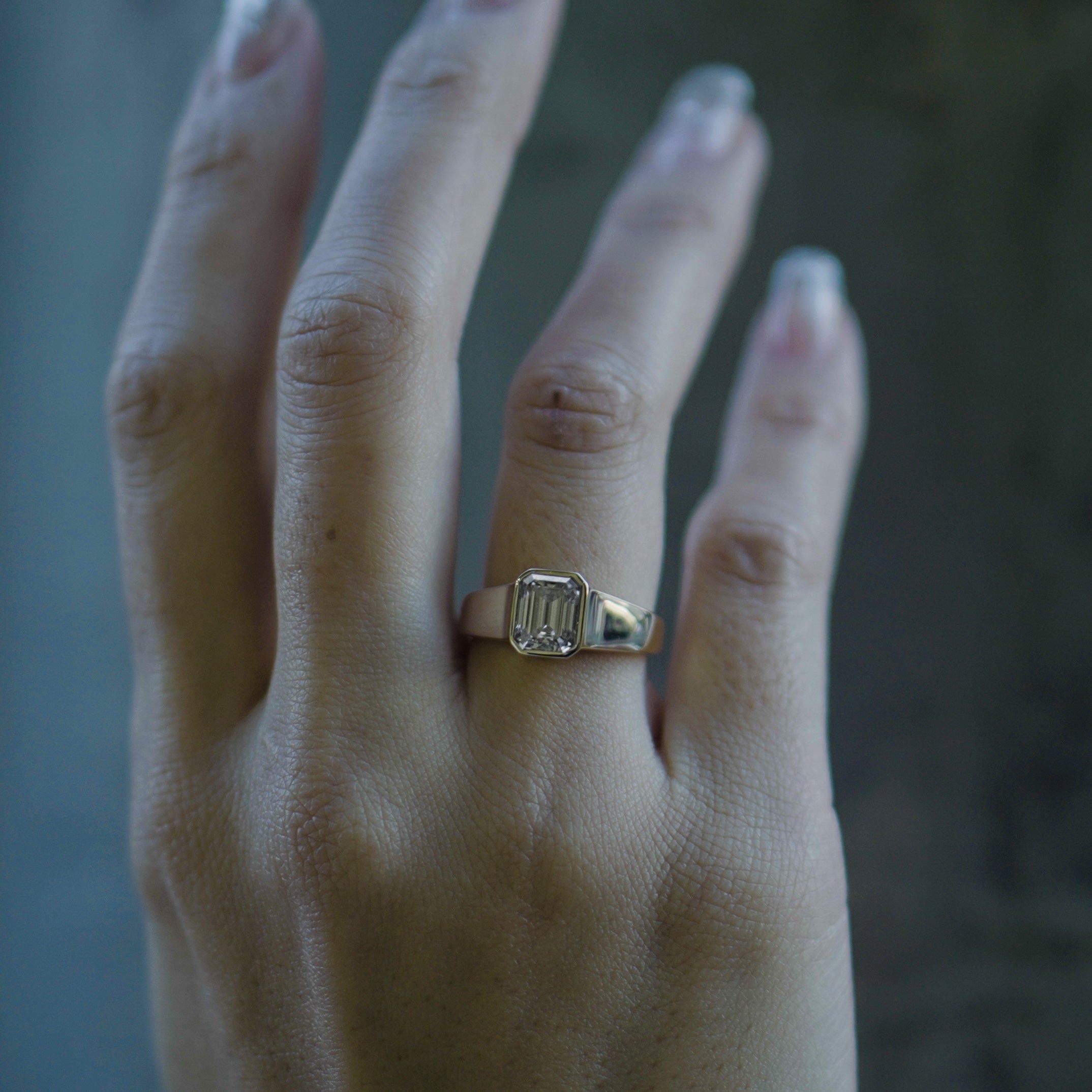 8×6 Emerald Moissanite Bezel Ring