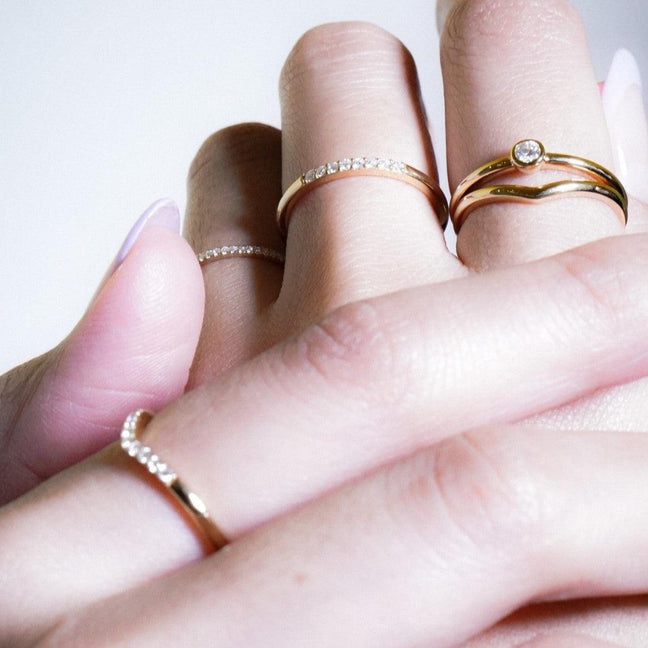 V Recta Ring.