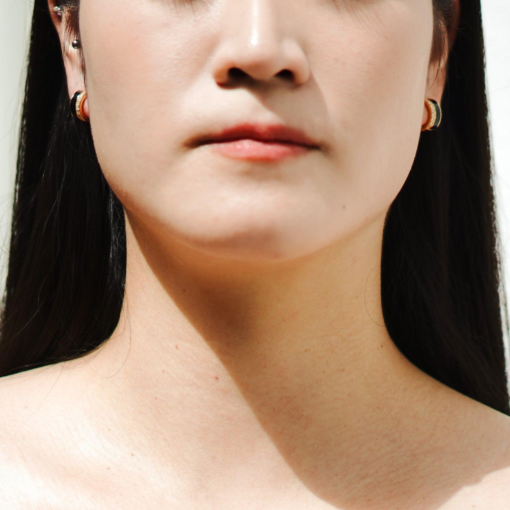【10/11 11:00〜再販】Enamel Moissanite Earring.