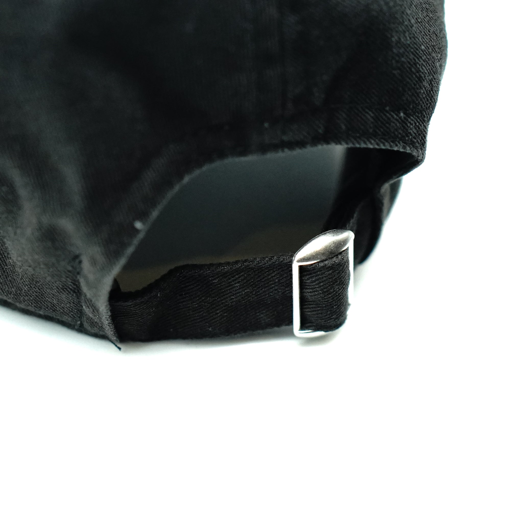 NEW ERA × GYPPHY / 930 BLACK.