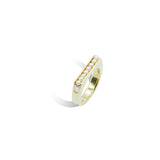 String Pearl Ring.