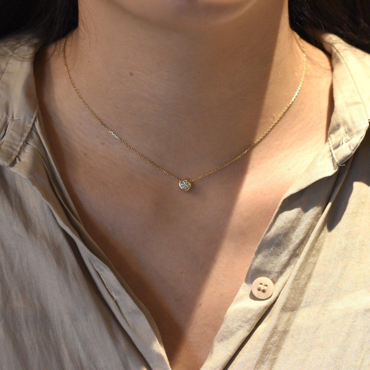 ベゼルモアサナイトネックレス 0.1ct/0.3ct.