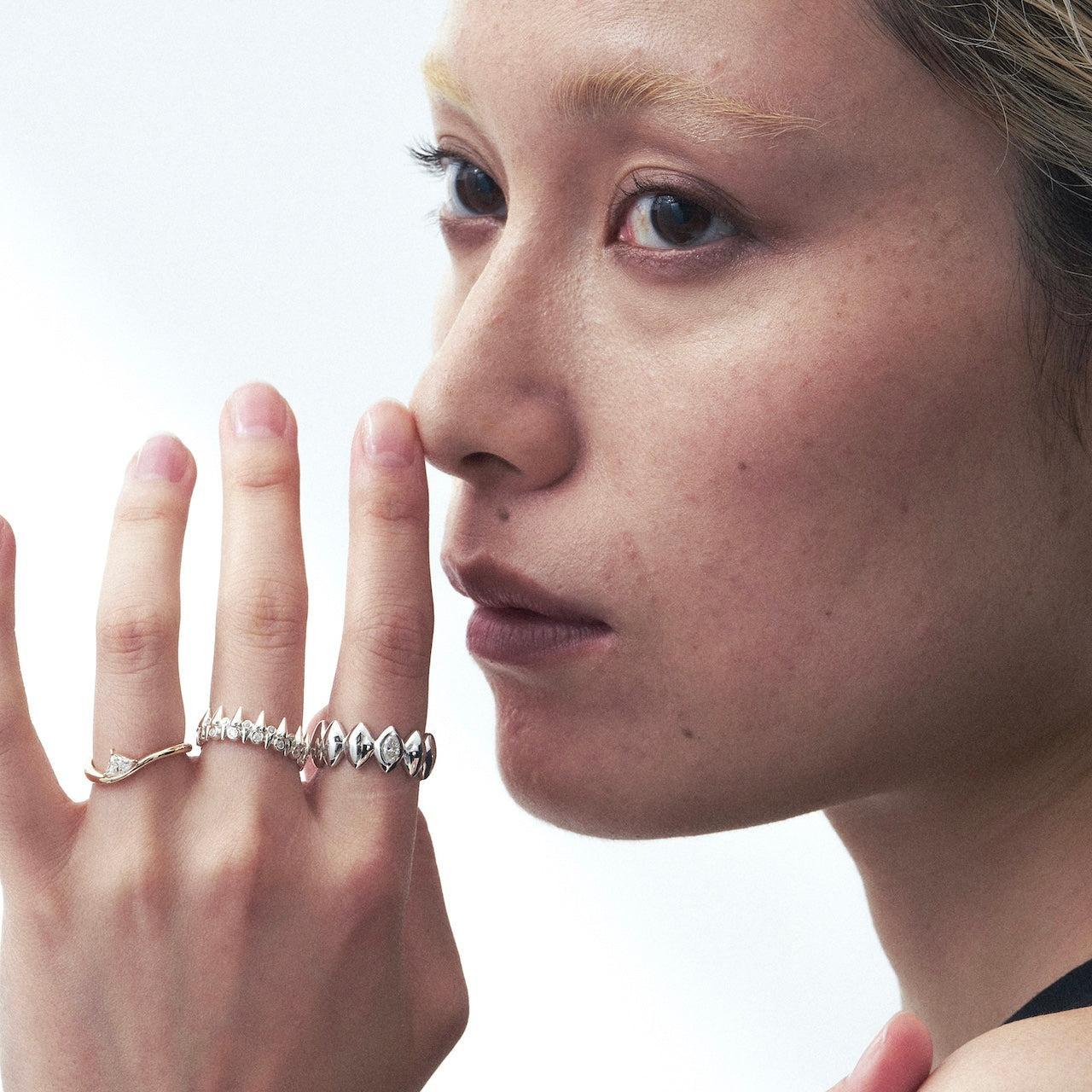 korōnē wide ring.