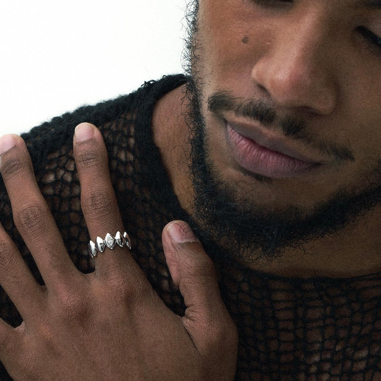 korōnē wide ring.