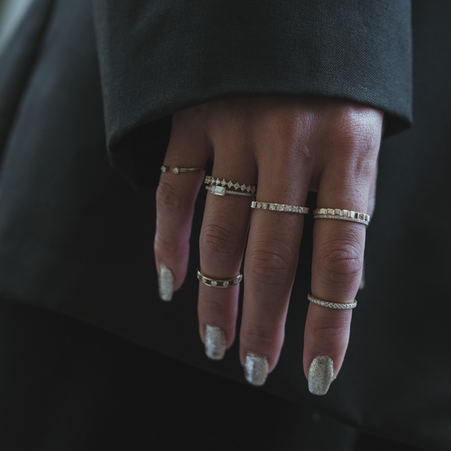 Emerald Moissanite Full Eternity Ring side ver.