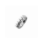 korōnē studs ring.