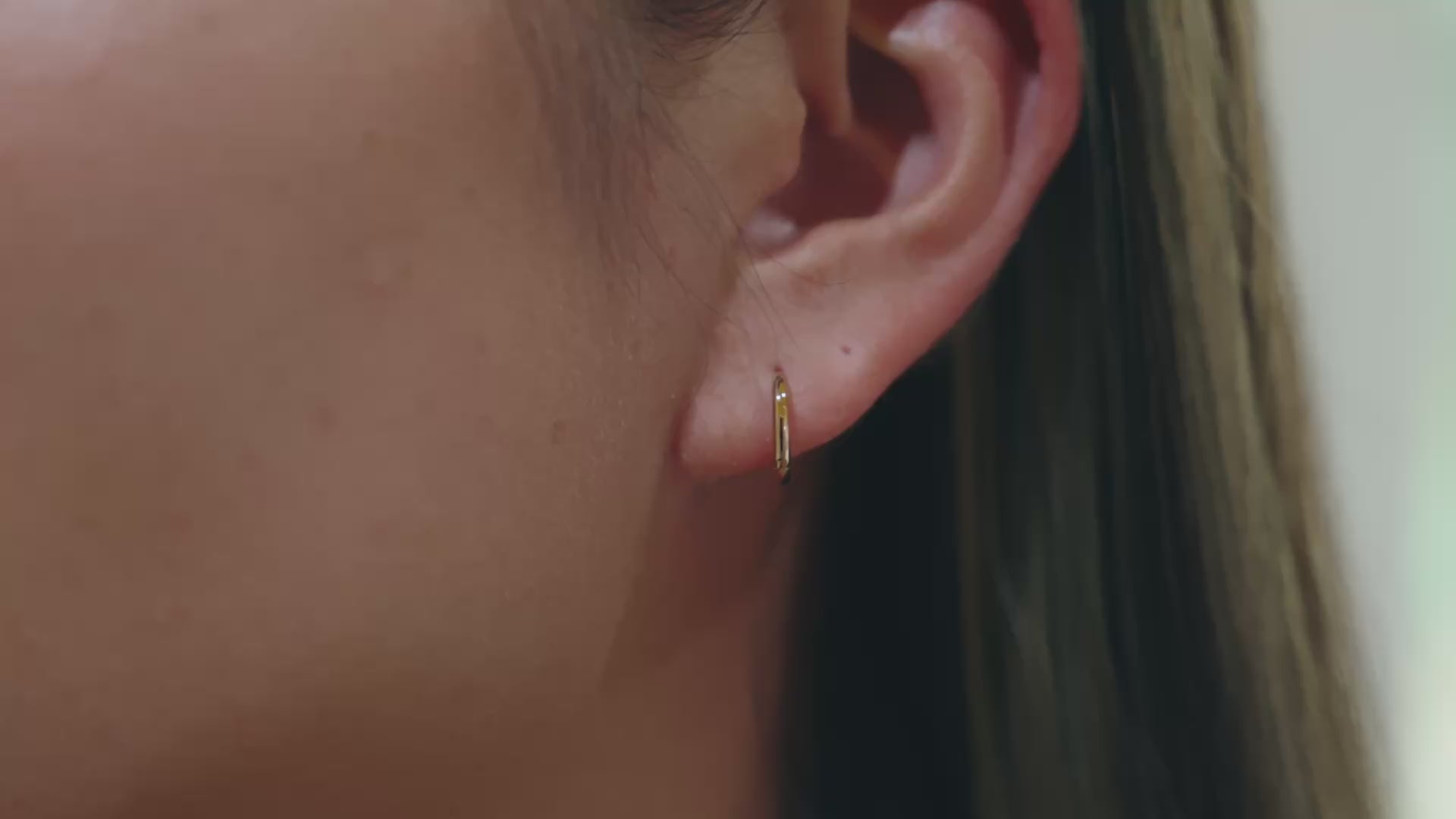 Round pierce – GYPPHY