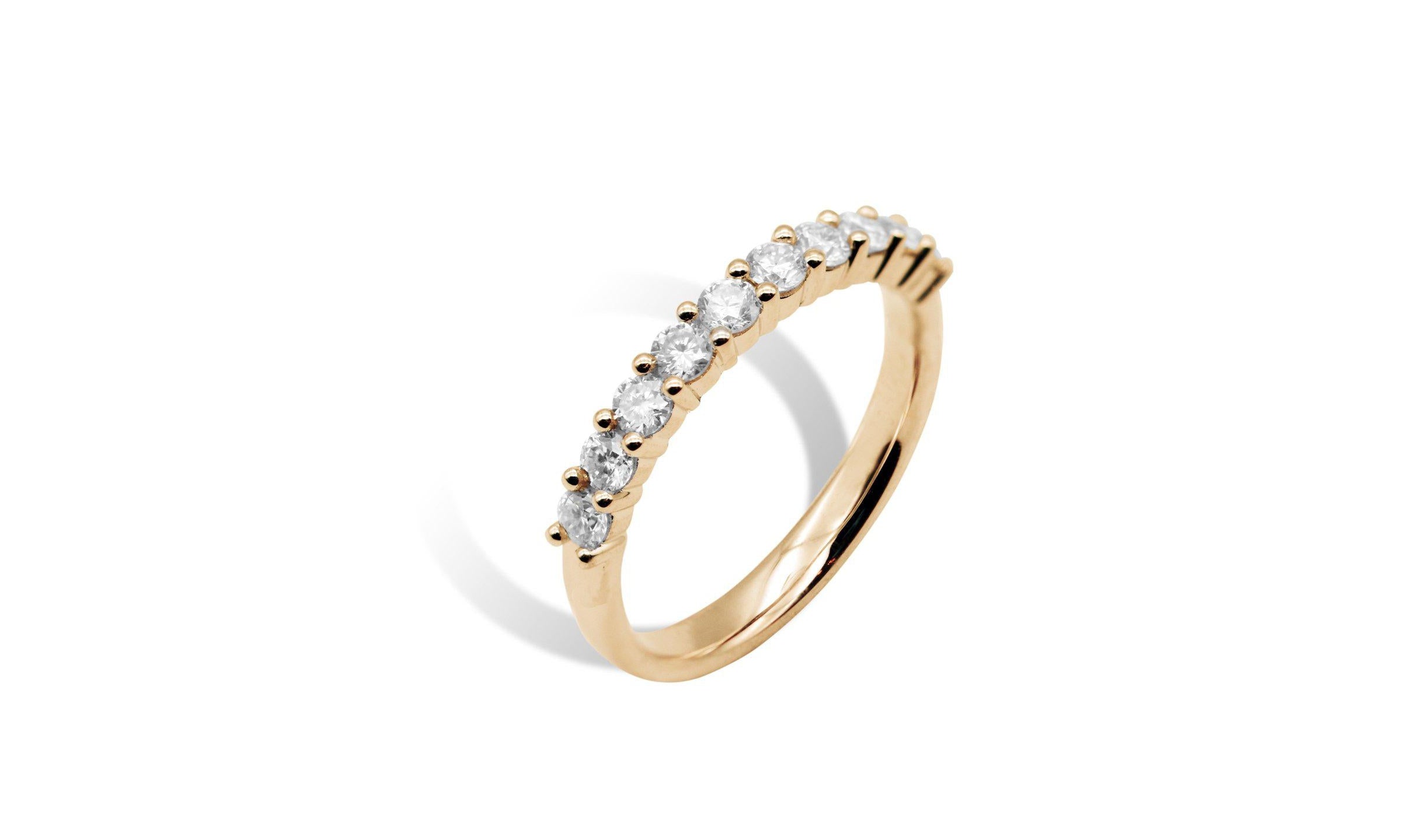 ハーフエタニティーリング0.5ct.