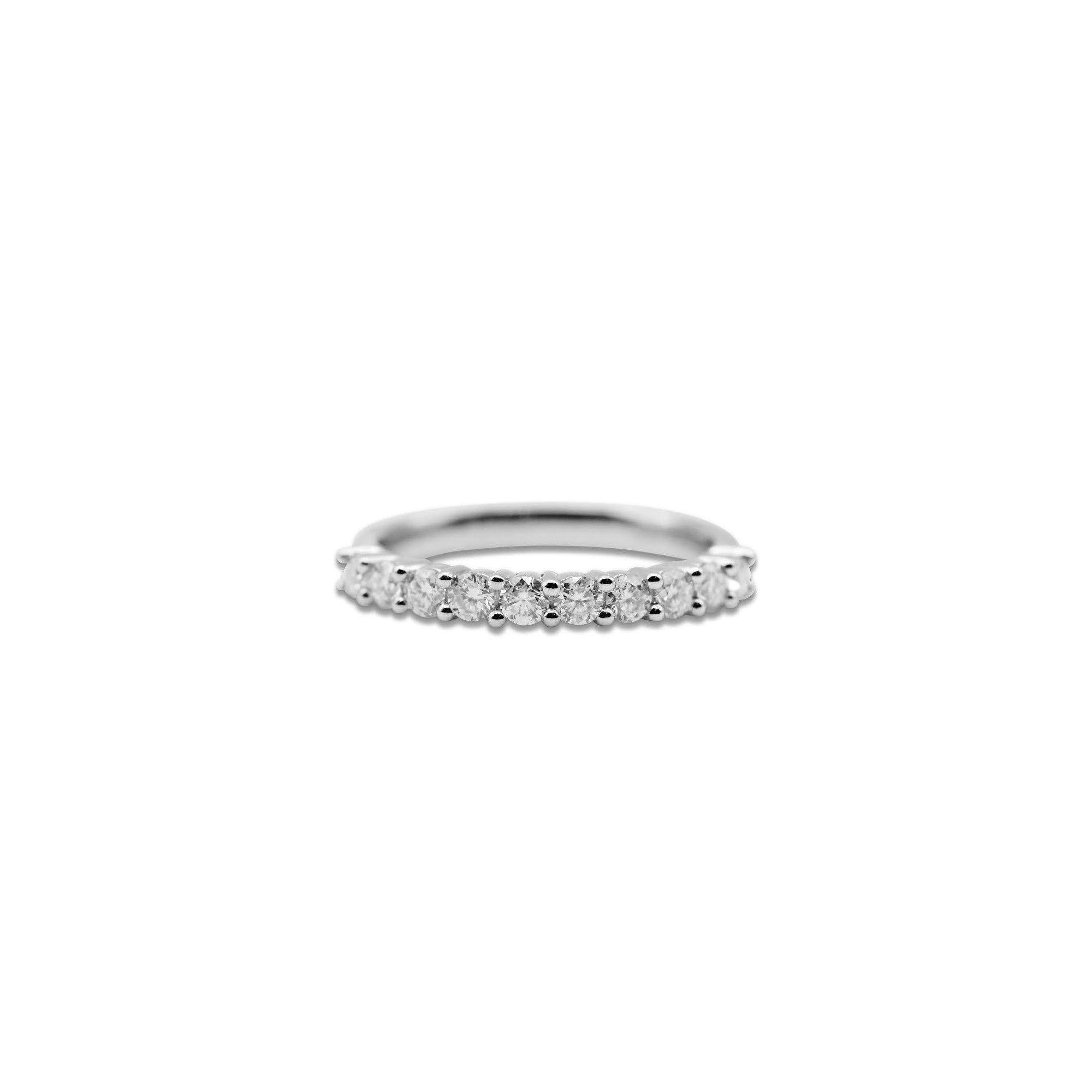 ハーフエタニティーリング0.5ct.
