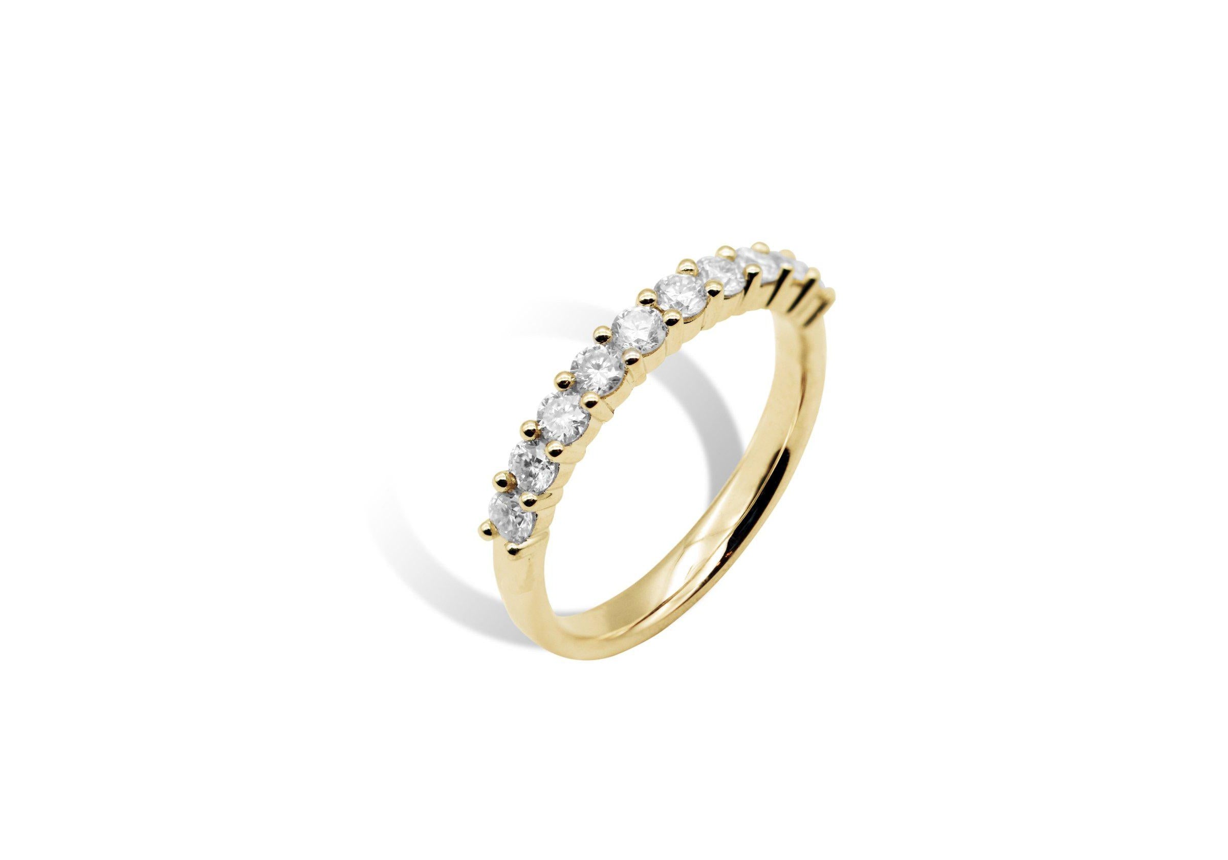 ハーフエタニティーリング0.5ct.