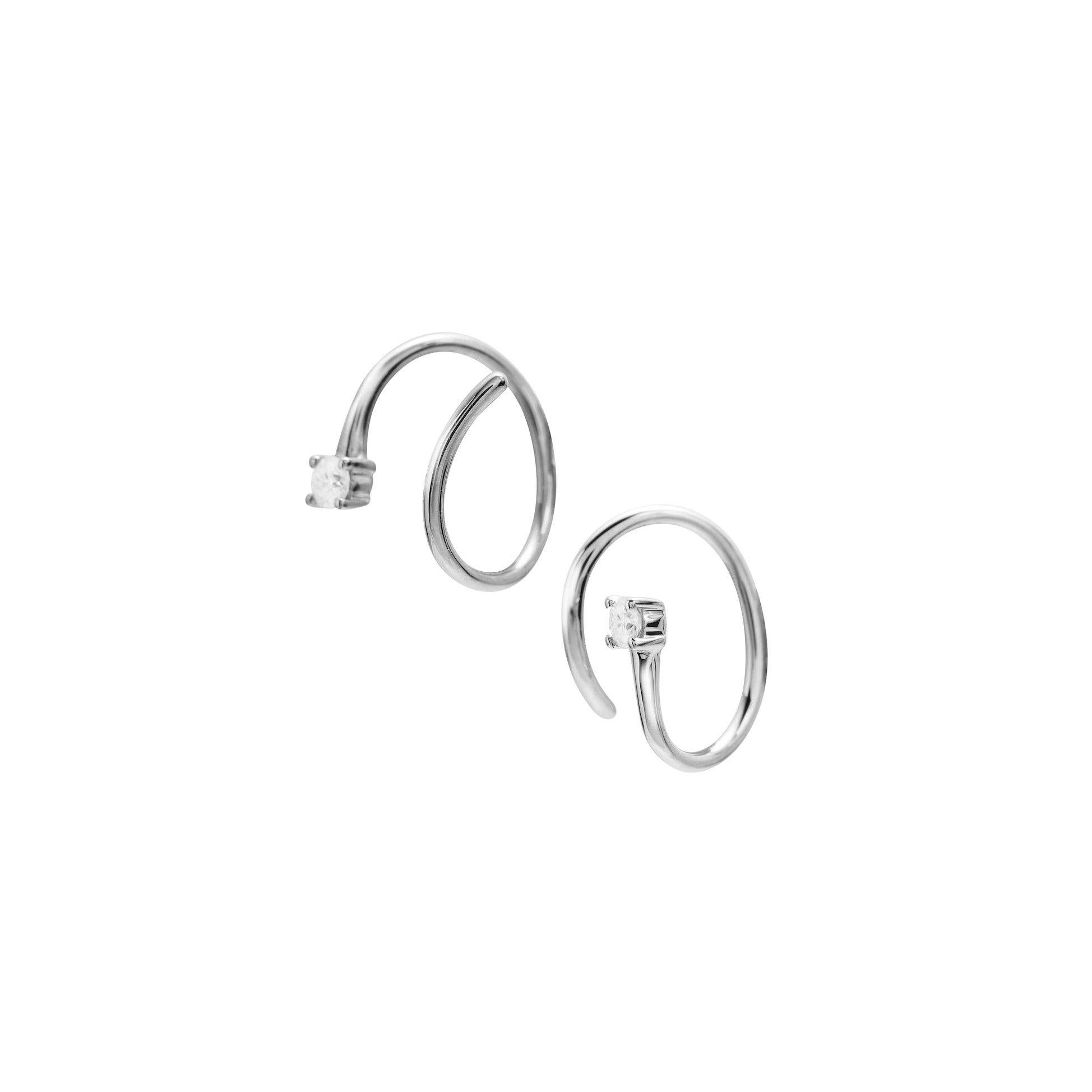 シングルモアサナイト ナローピアス 【プラチナ950】.
