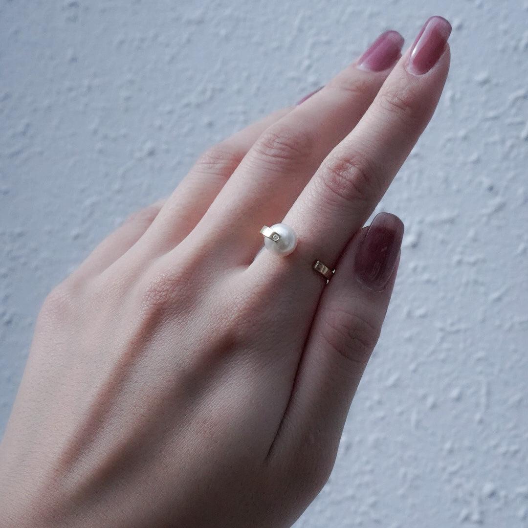 String Akoya Pearl Ring β GYPPHY