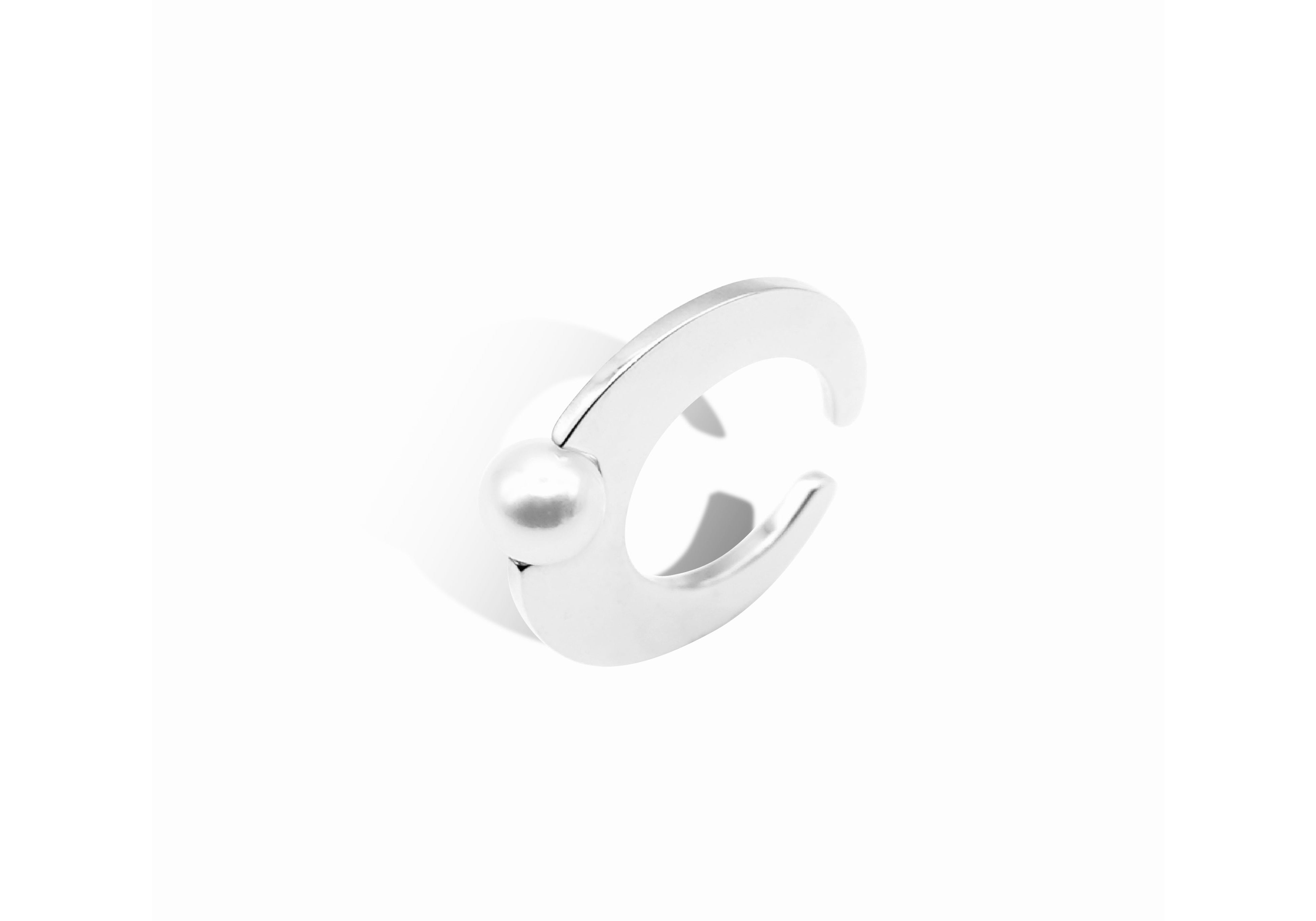 lunatum akoya earcuff.