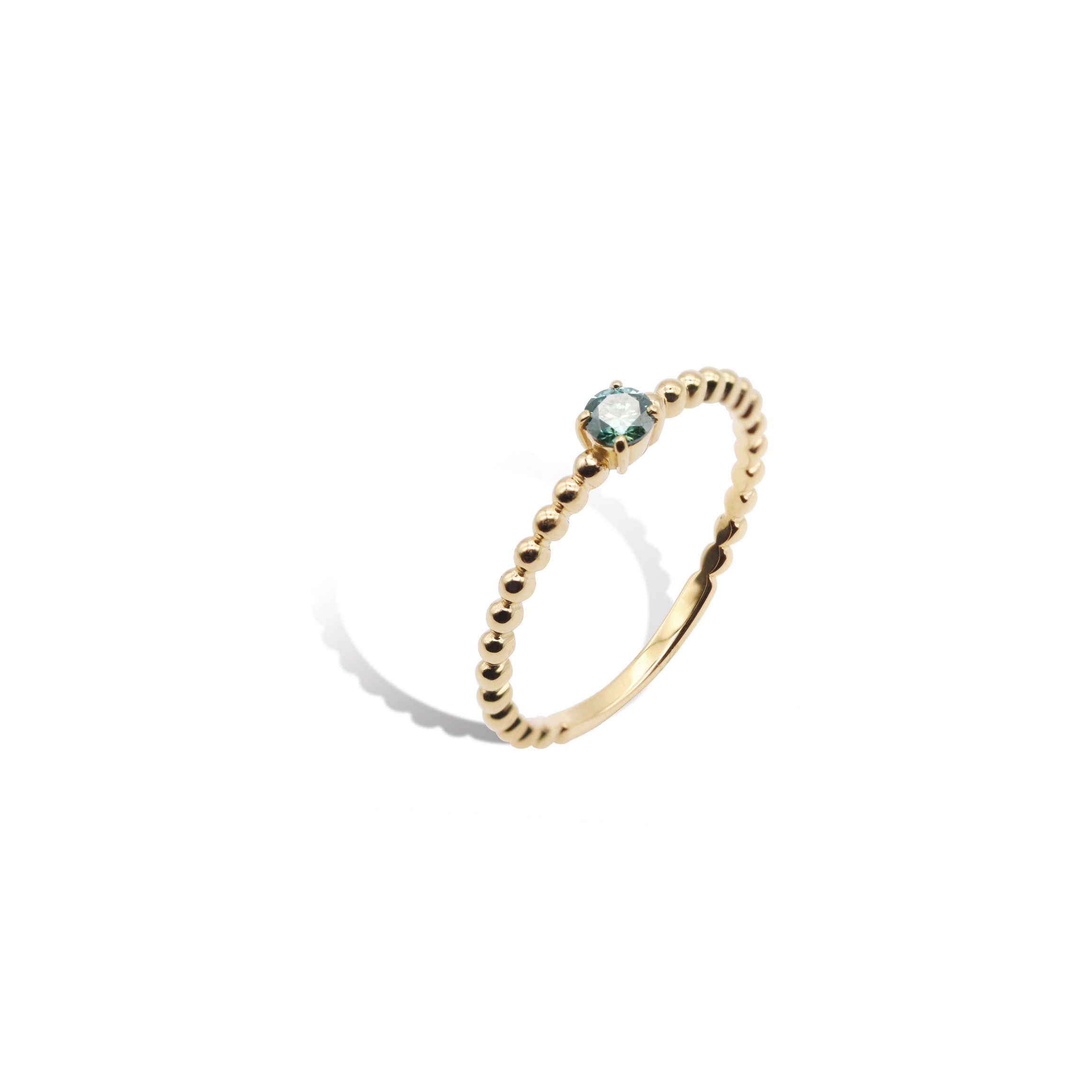 Moissanite Grano Ring with Green Moissanite.