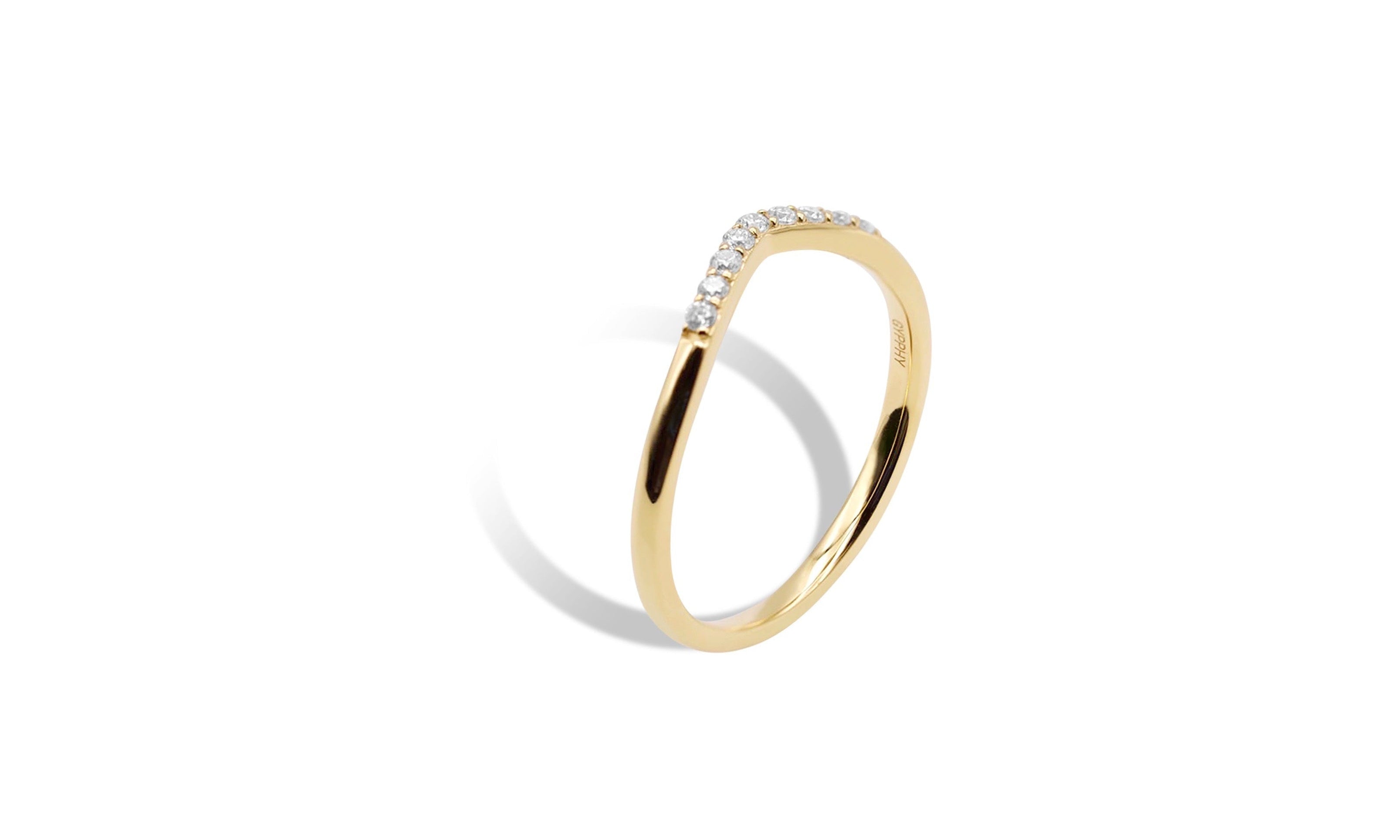 V Recta Ring.
