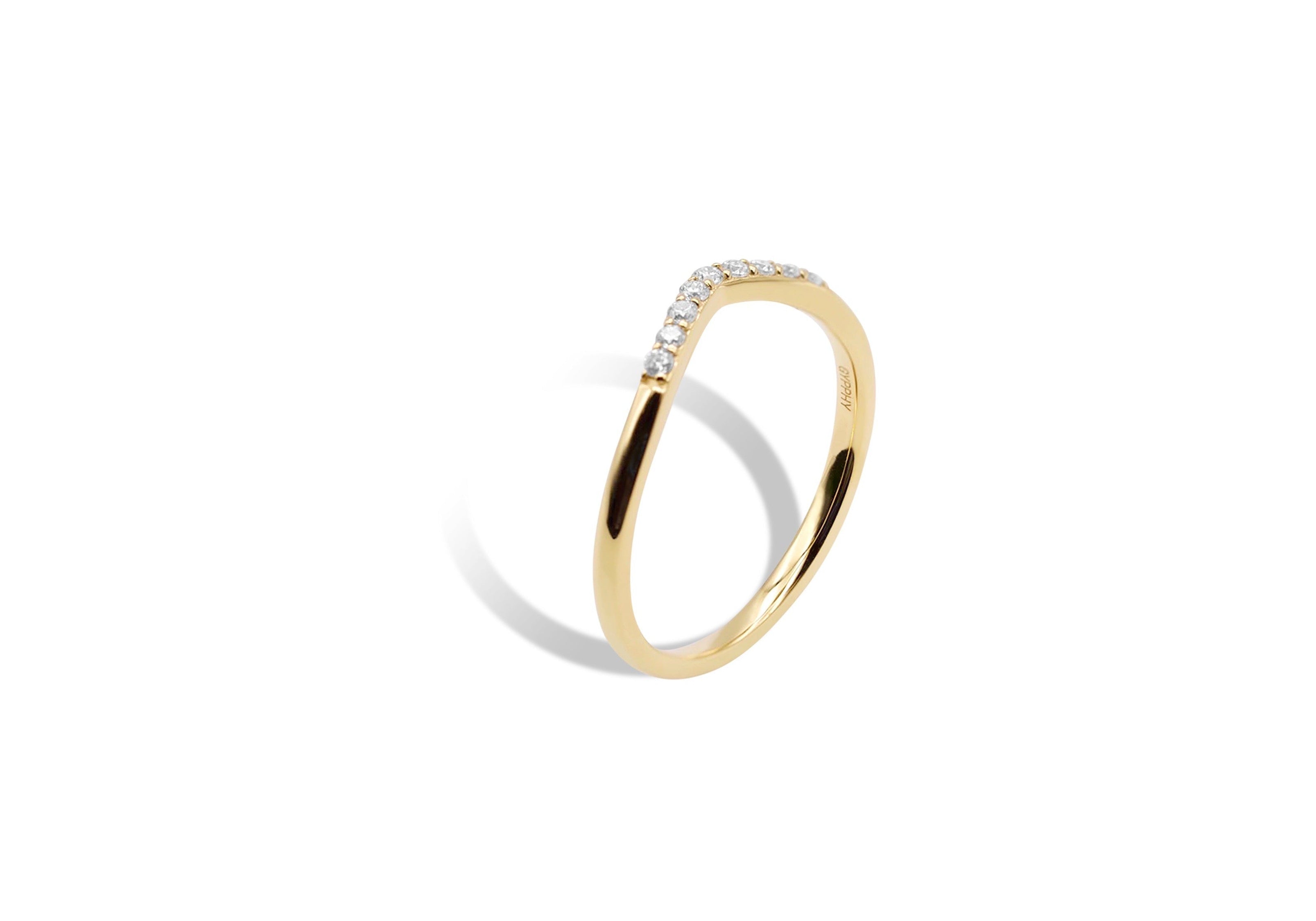V Recta Ring.