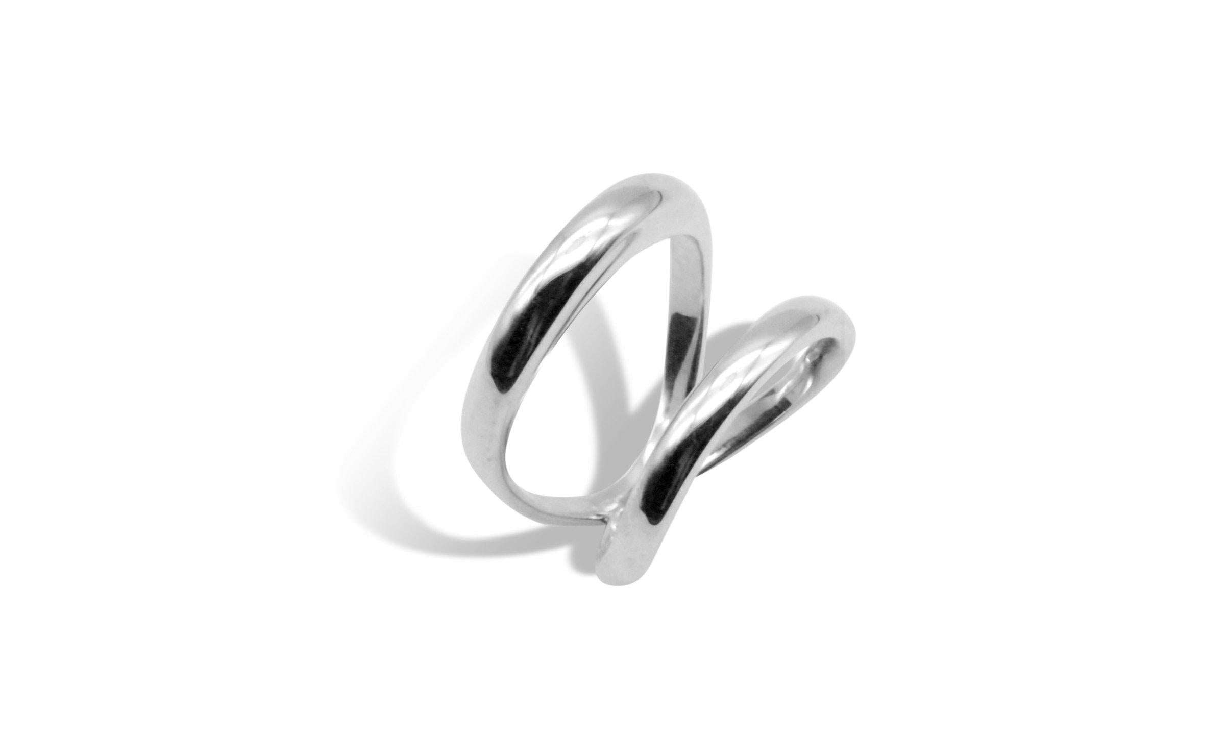 Double String Ring.
