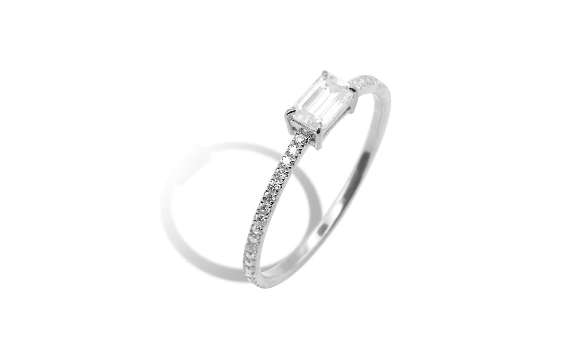 Emerald Moissanite Full Eternity Ring side ver.