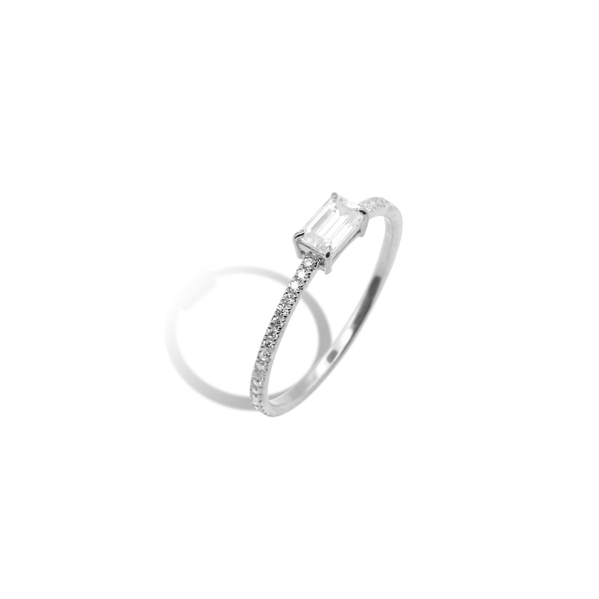 Emerald Moissanite Full Eternity Ring side ver.