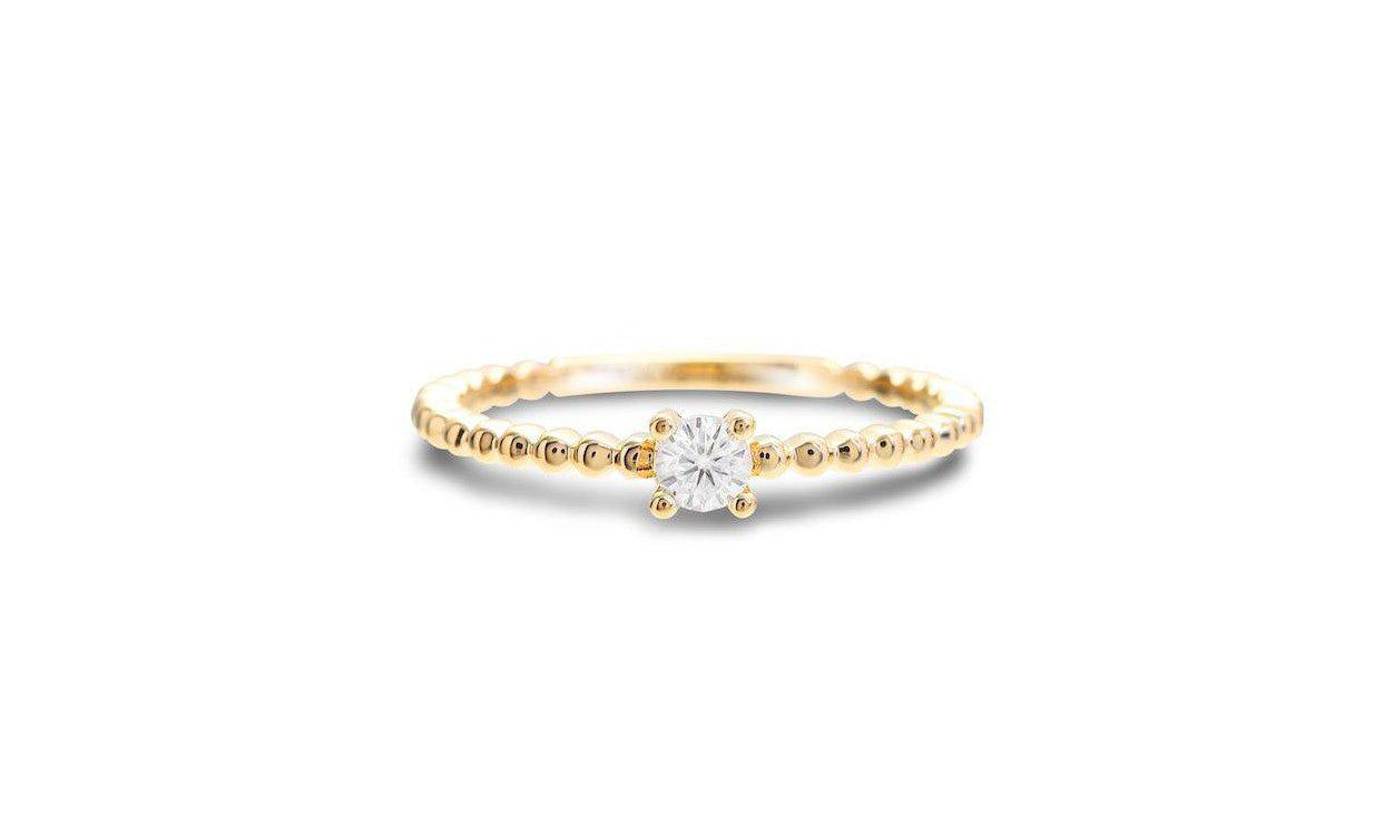 Moissanite Grano Ring.