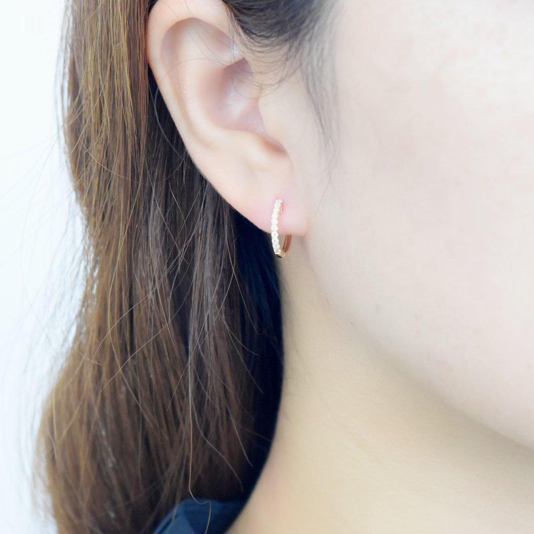 ミニハーフエタニティピアス.