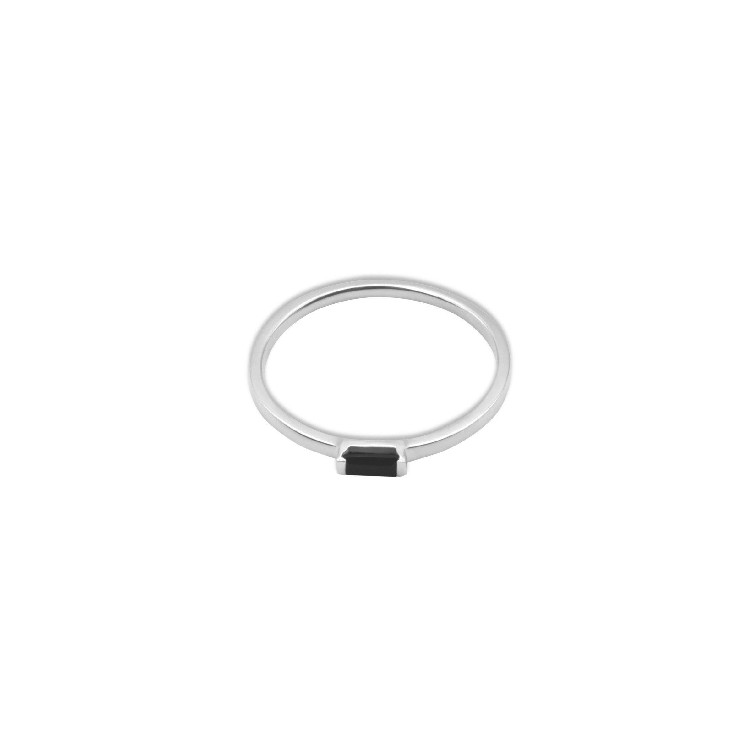シングルバゲットブラックオニキスリング【Pinky Ring】.
