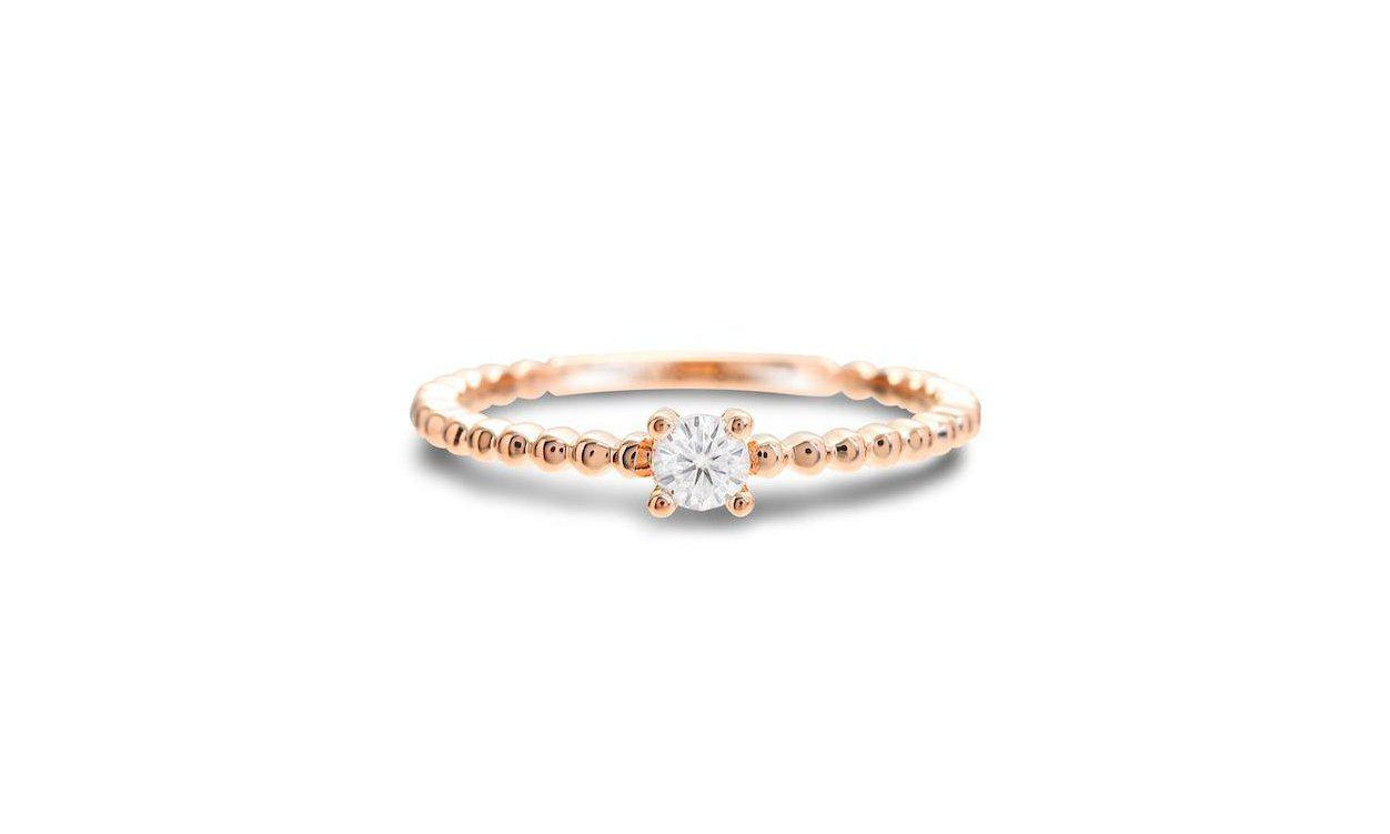 Moissanite Grano Ring.